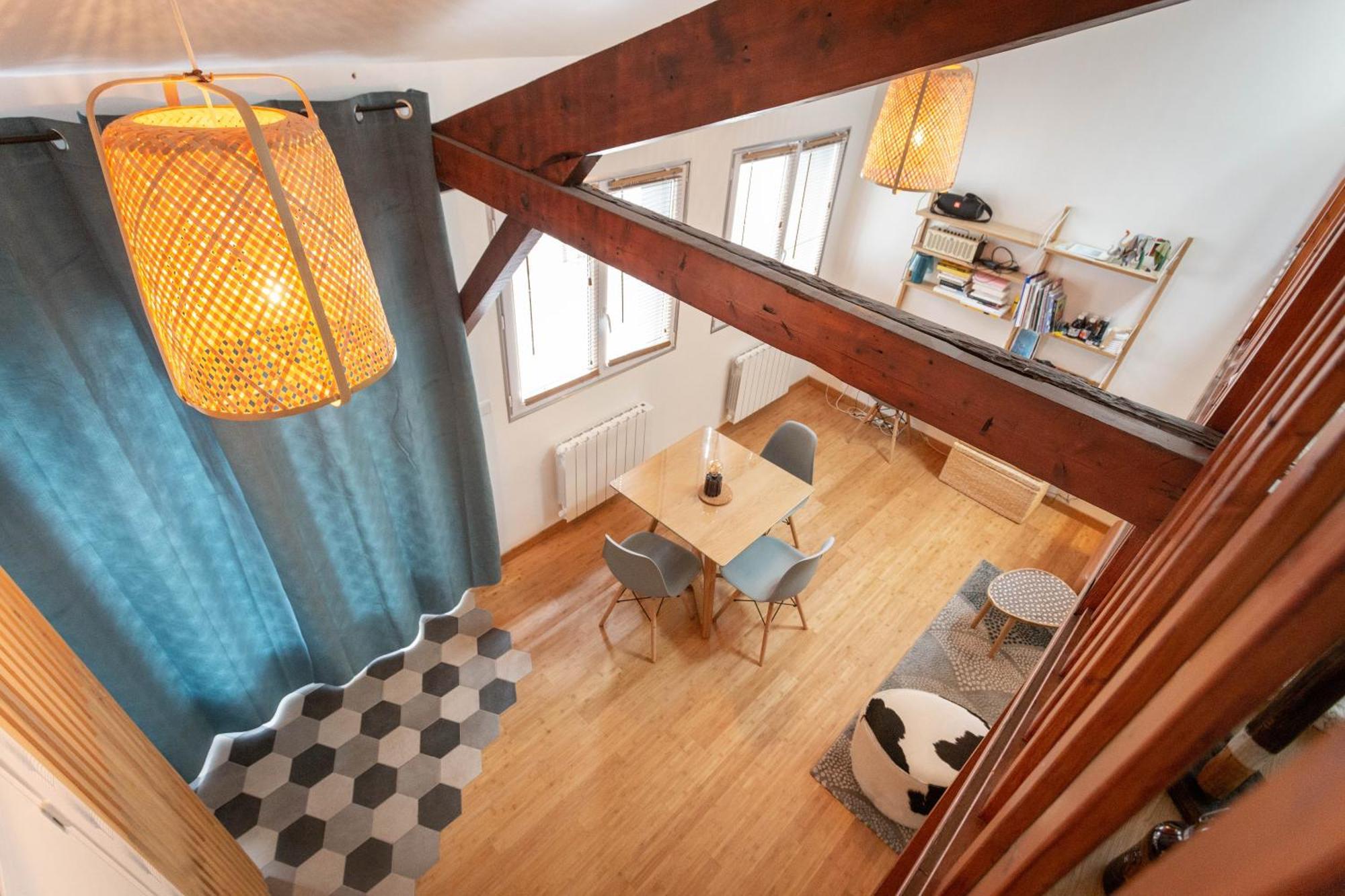 Lovely Little House With Private Garden In Paris イヴリー＝シュル＝セーヌ エクステリア 写真